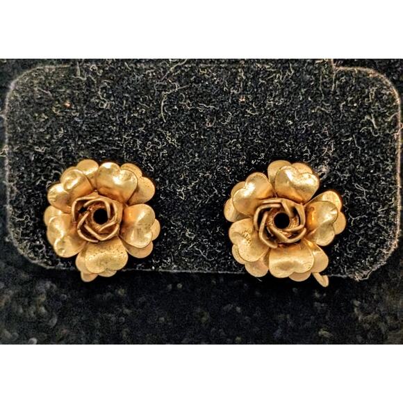 Vintage Gold Tone Floral Rose Screw Back Earrings - Picture 1 of 6
